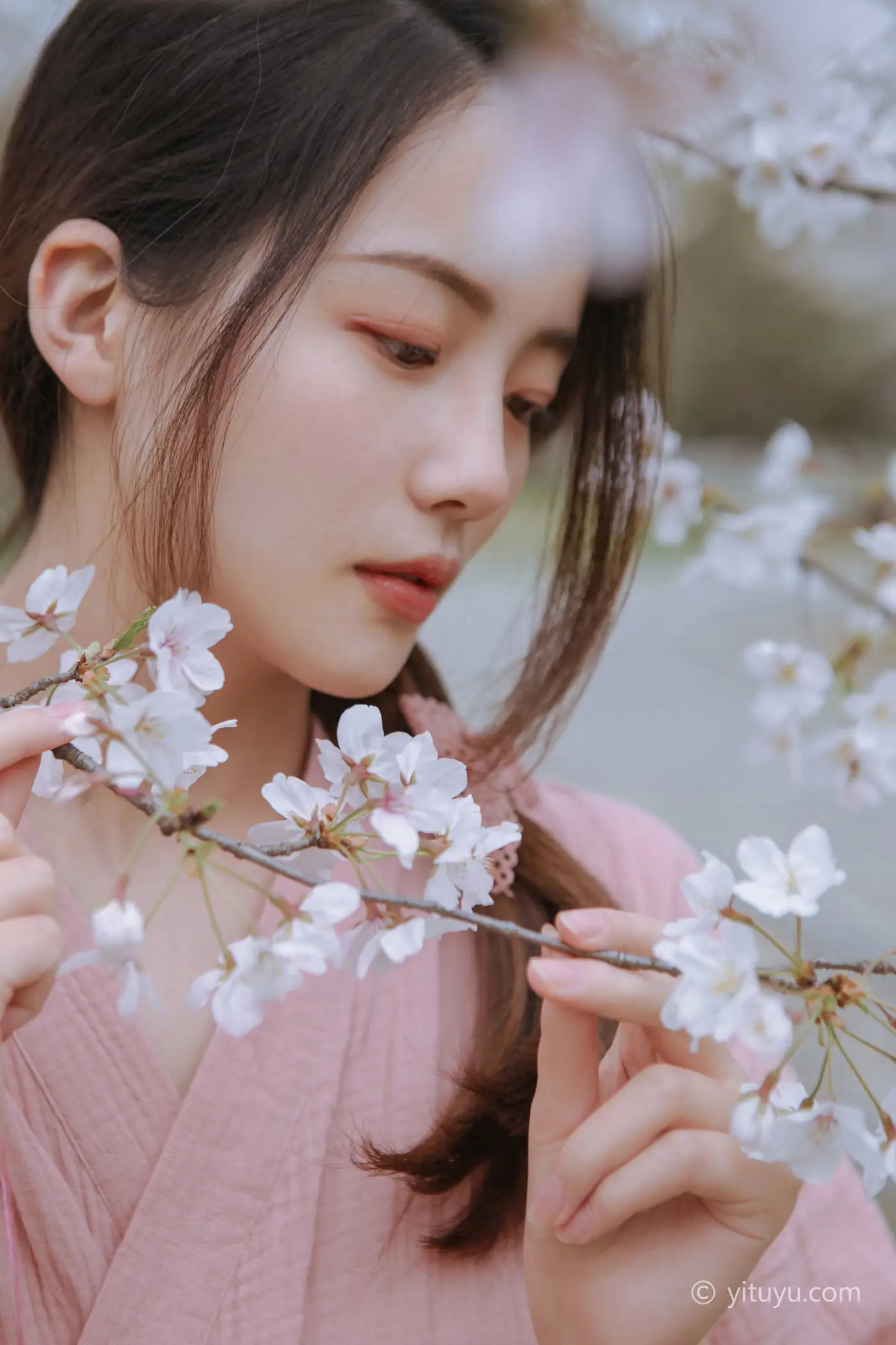 [YITUYU] 2021.05.19 Vol.057 – The wind is getting warmer and the cherry blossoms will be blooming A little April#[24P]-22