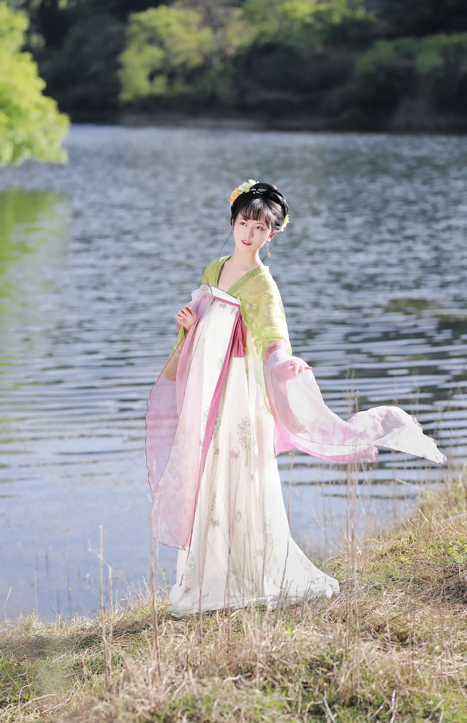 [YITUYU] 2022.07.03 Vol.1368 – Pink pink and willow green Shun Jin#[20P]-7